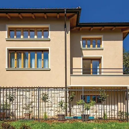 Pecine דירה רייקה